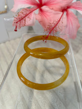 Load image into Gallery viewer, Honey Jade Bracelet
