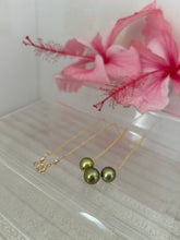 Load image into Gallery viewer, Triple Luxe Pistachio Tahitian Pearl Necklace