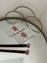 Load image into Gallery viewer, Crown Flower Sets