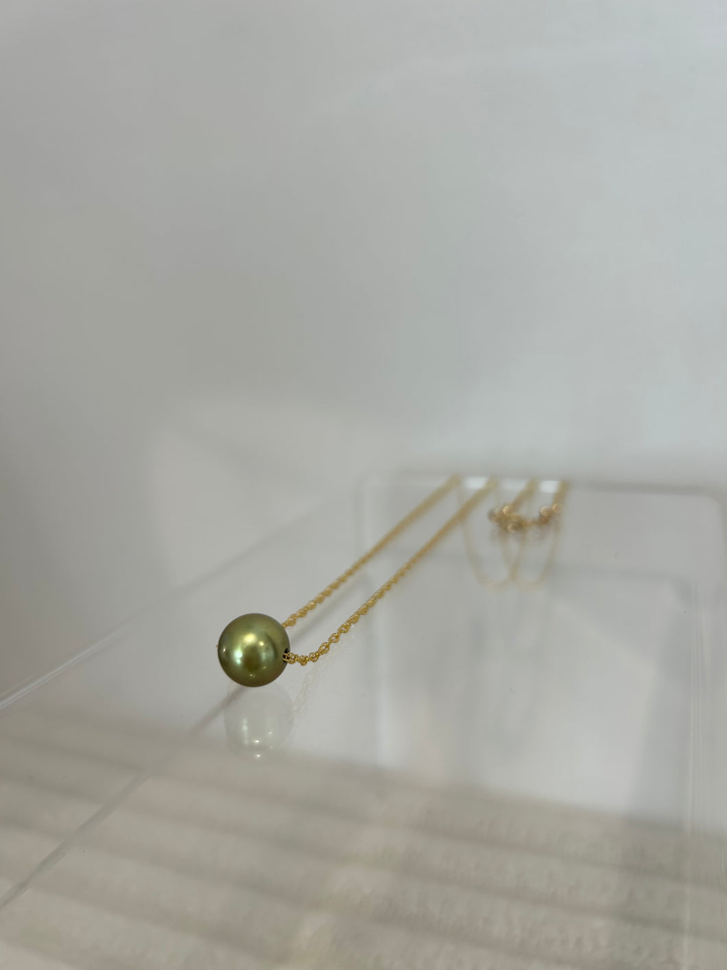 Pistachio Floater