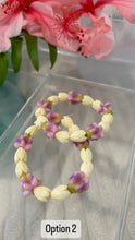 Load image into Gallery viewer, Crown Flower and Pikake Stretchy Bracelet