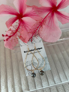 Lina’s Teardrop Earrings