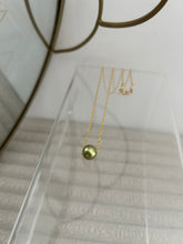 Load image into Gallery viewer, Pistachio Floater
