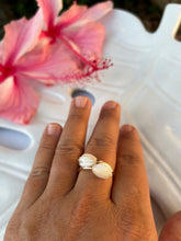 Load image into Gallery viewer, Mother of Pearl Pikake Bypass Ring