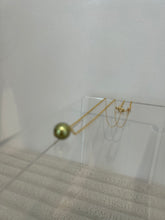 Load image into Gallery viewer, Pistachio Floater
