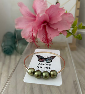 Pistachio Tahitian Pearl Bangle