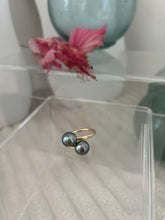 Load image into Gallery viewer, Tahitian pearl bypass ring