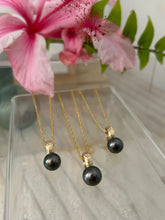 Load image into Gallery viewer, Heirloom Tahitian Pearl Necklace