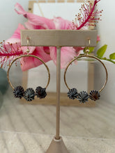 Load image into Gallery viewer, ‘Opihi Hoop Earrings