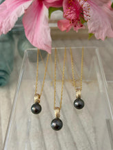 Load image into Gallery viewer, Heirloom Tahitian Pearl Necklace