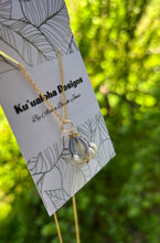 Load image into Gallery viewer, Crown Flower Necklace