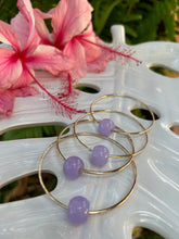 Load image into Gallery viewer, Lavender Jade Bangle 12 Gauge