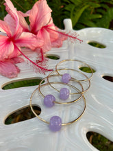 Load image into Gallery viewer, Lavender Jade Bangle 12 Gauge