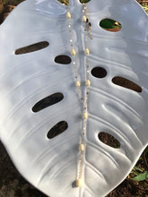 Load image into Gallery viewer, Pikake necklace