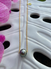 Load image into Gallery viewer, Tahitian pearl necklaces on double rope chain