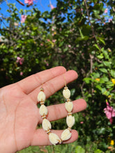 Load image into Gallery viewer, Eliza Pikake Necklace
