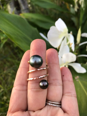 Tahitian twist ring