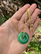 Load image into Gallery viewer, Green Jade Torus necklace