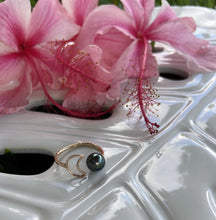 Load image into Gallery viewer, Luna Rings