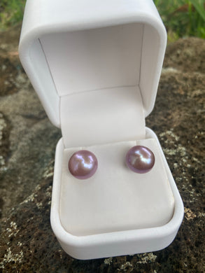 Lush Edison Pearl Stud Earrings