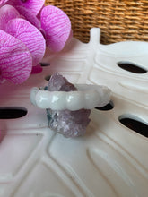 Load image into Gallery viewer, Size 7 1/2 White/Green Bangle