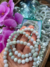Load image into Gallery viewer, Stretchy Jade bracelets