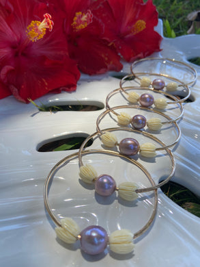 Malina Bangle with Edison Pearl