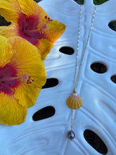 Load image into Gallery viewer, Sunrise Shell necklace