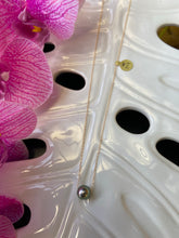Load image into Gallery viewer, 10mm Tahitian pearl floating necklaces
