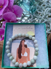 Load image into Gallery viewer, Stretchy Jade bracelets
