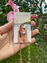 Load image into Gallery viewer, Makenna necklace with Edison pearl