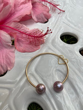 Load image into Gallery viewer, Edison Pearl Cuff Bracelet