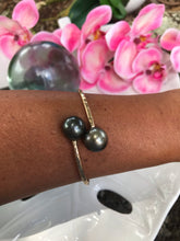 Load image into Gallery viewer, Lana’i wrap bracelet