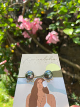 Load image into Gallery viewer, Lola Stud Earrings