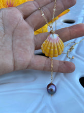 Load image into Gallery viewer, Sunrise Shell necklace