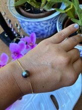 Load image into Gallery viewer, Tahitian pearl bracelet