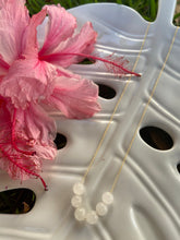 Load image into Gallery viewer, Vintage white jade necklace