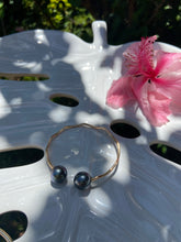 Load image into Gallery viewer, Kainui cuff 12 gauge GOLD