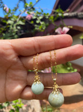 Load image into Gallery viewer, Green Jade Pineapple Necklace