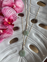 Load image into Gallery viewer, Moonstone necklace