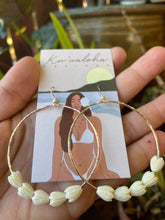 Load image into Gallery viewer, Large Pikake hoop earrings