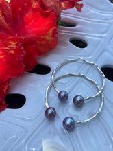 Load image into Gallery viewer, Edison Pearl Cuff Bracelet