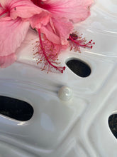 Load image into Gallery viewer, Pulelehua with Jade Necklace