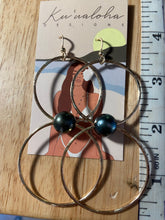 Load image into Gallery viewer, Alyssa Double Hoop Earrings