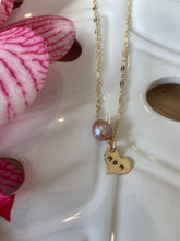 Load image into Gallery viewer, Mom necklace