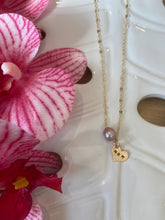 Load image into Gallery viewer, Mom necklace