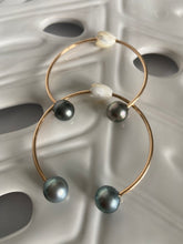 Load image into Gallery viewer, Lilinoe Cuff bracelet