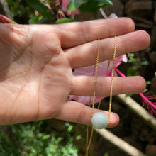 Load image into Gallery viewer, Jade necklaces