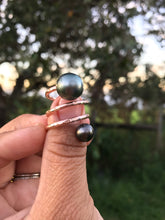 Load image into Gallery viewer, Tahitian twist ring
