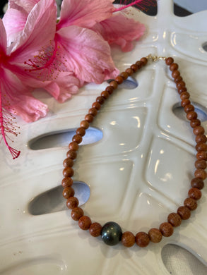 Tahitian Pearl with Sandalwood Necklace